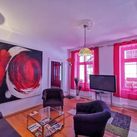 Apartment Center
